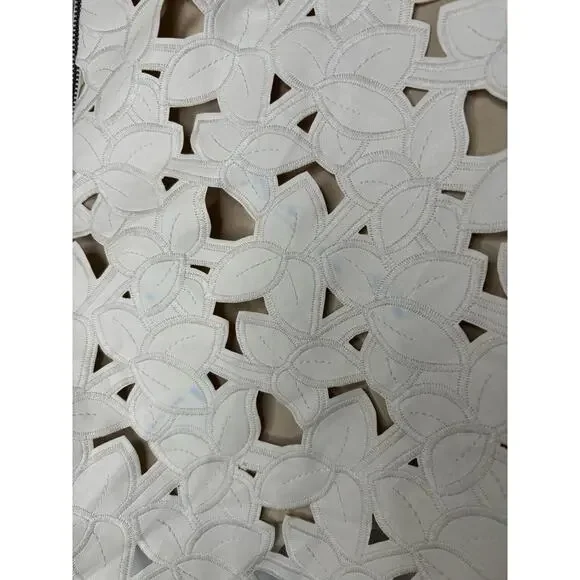 Alice + Olivia cut out shorts